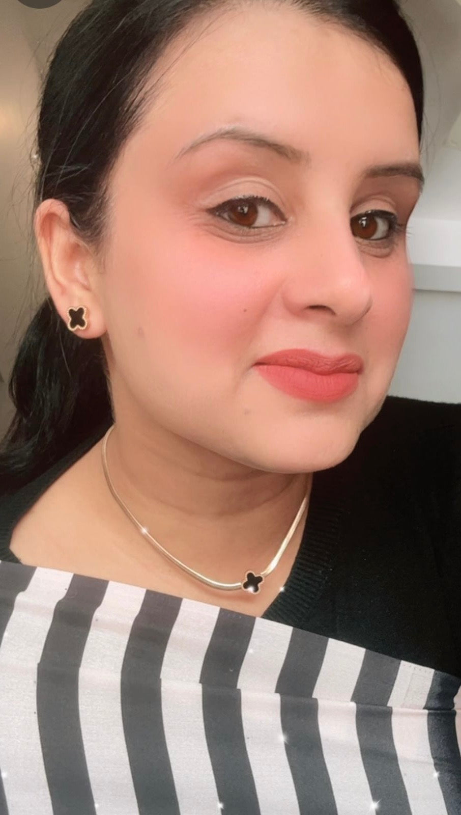 Sleek Flower Earring Set