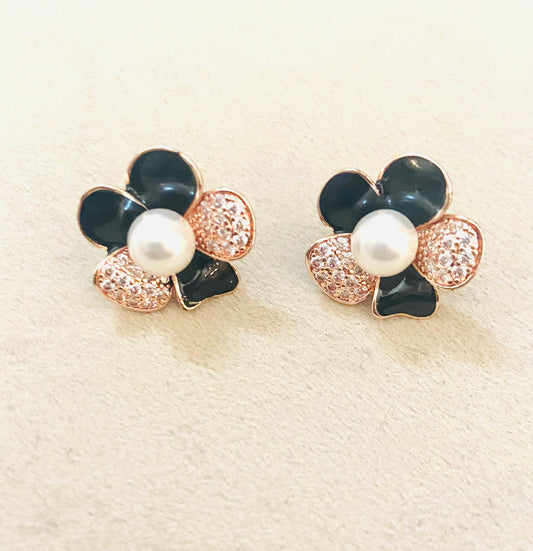 AC12230047- Flower Earrings