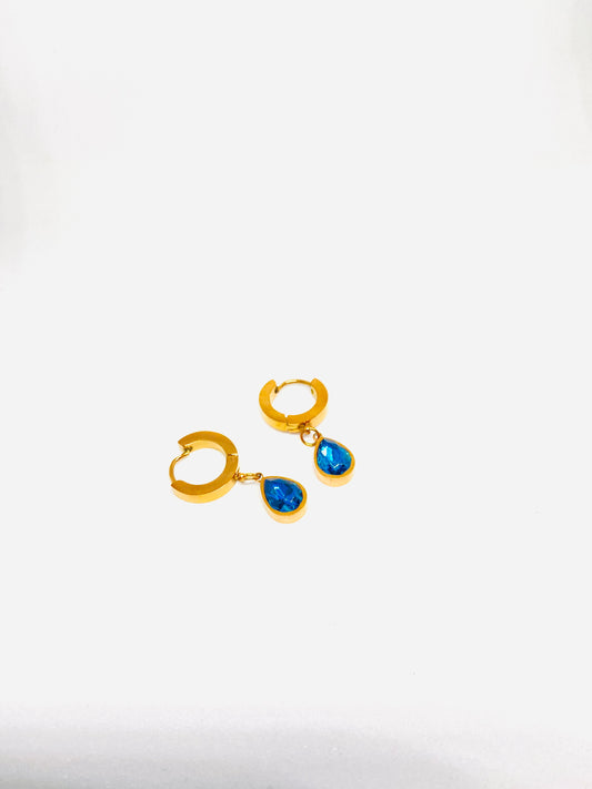 AC12230044- Blue Drop Earrings